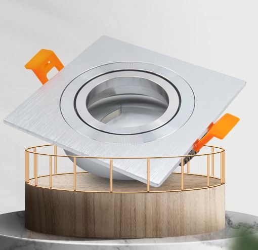 Aro Empotrable Cuadrado Basculante Plateado Para GU10 LY24-04-AL