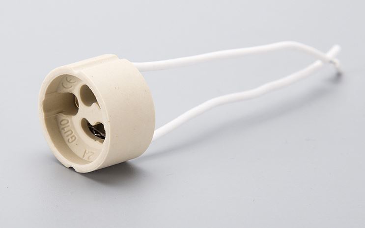Casquillo GU10 de Cerámica con Cable Siliconado – Alta Resistencia Térmica