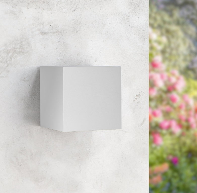 Aplique de Pared LED Cubo 6W - Diseño Moderno Cuadrado - IP54 Exterior - Luz Cálida 3000K